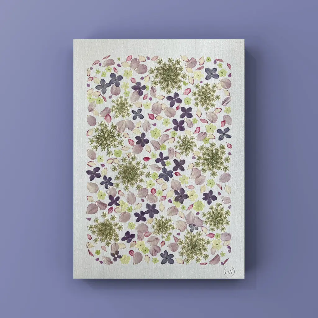 Herbier encadré fait main - fleurs pressées naturelles - Modèle Roman Poésie Éternité  - Herbier 1012- A3