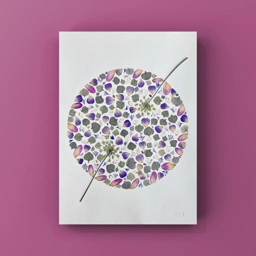 Herbier encadré fait main - fleurs pressées naturelles - Modèle Sphère Florale - Herbier 1013- A3